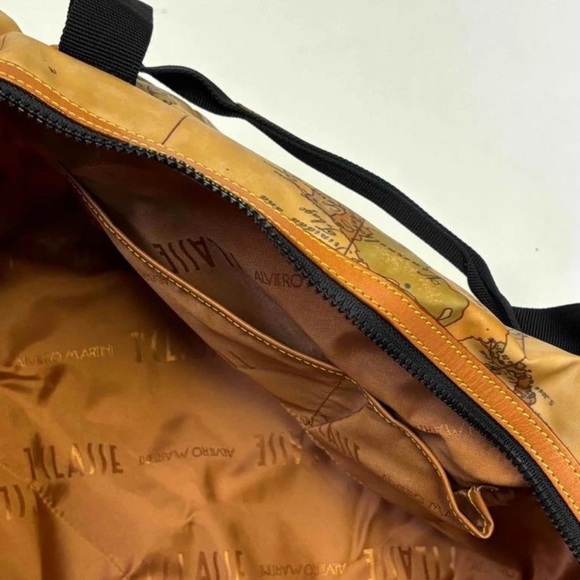Alviero Martini L’Classe 1A Donnavventura Tote Duffel Map Travel Bag - Picture 5 of 5